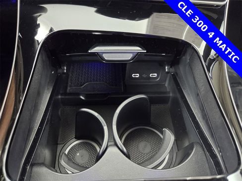 Used 2025 Mercedes-Benz CLE 300 4MATIC Cabriolet image 34