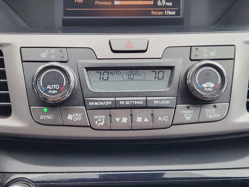 Used 2015 Honda Odyssey EX-L image 18