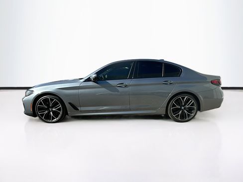 Used 2022 BMW 530i w/ M Sport Package image 4