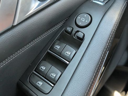 Used 2019 BMW X5 xDrive40i w/ Convenience Package AWD/4WD image 10