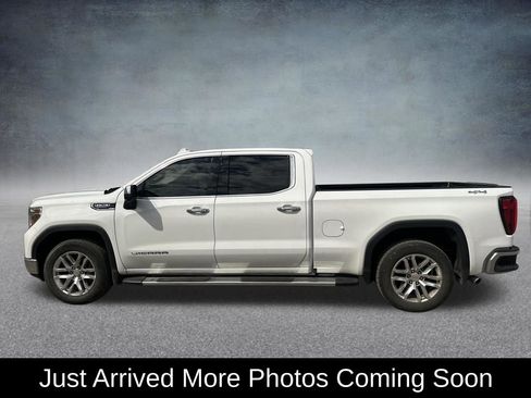 Used 2020 GMC Sierra 1500 SLT w/ SLT Premium Plus Package image 3