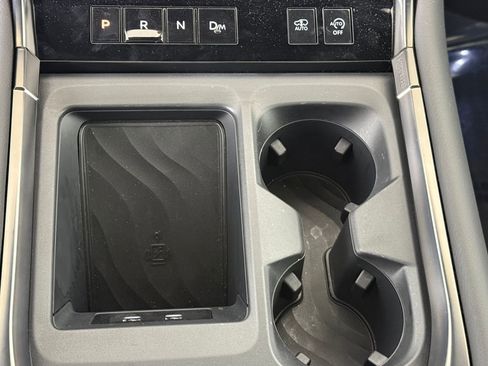 Used 2025 Nissan Armada PRO-4X w/ Pro-4X Premium Package image 28