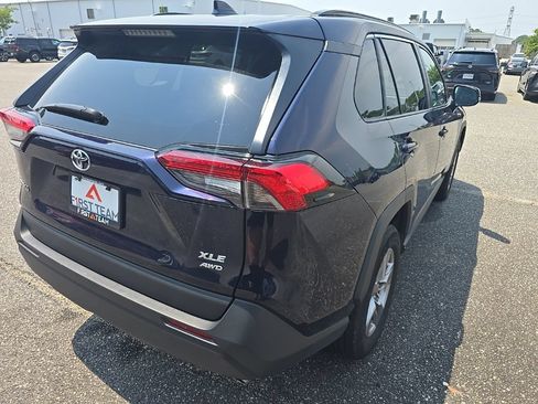 Used 2025 Toyota RAV4 XLE AWD/4WD image 5