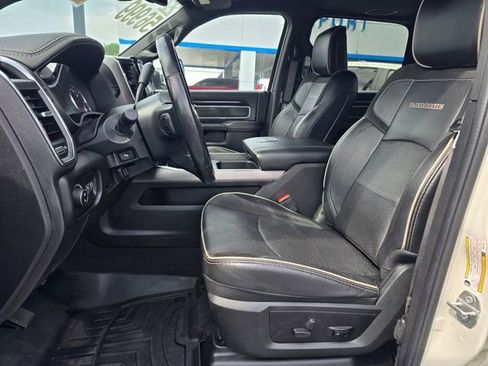 Used 2022 RAM 2500 Laramie image 10
