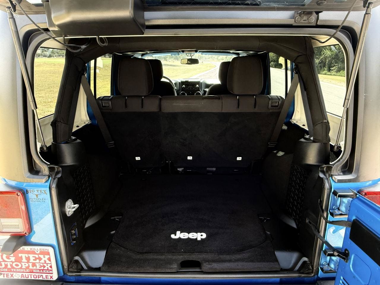 Used 2016 Jeep Wrangler Unlimited Sport w/ Quick Order Package 24S AWD/4WD image 29