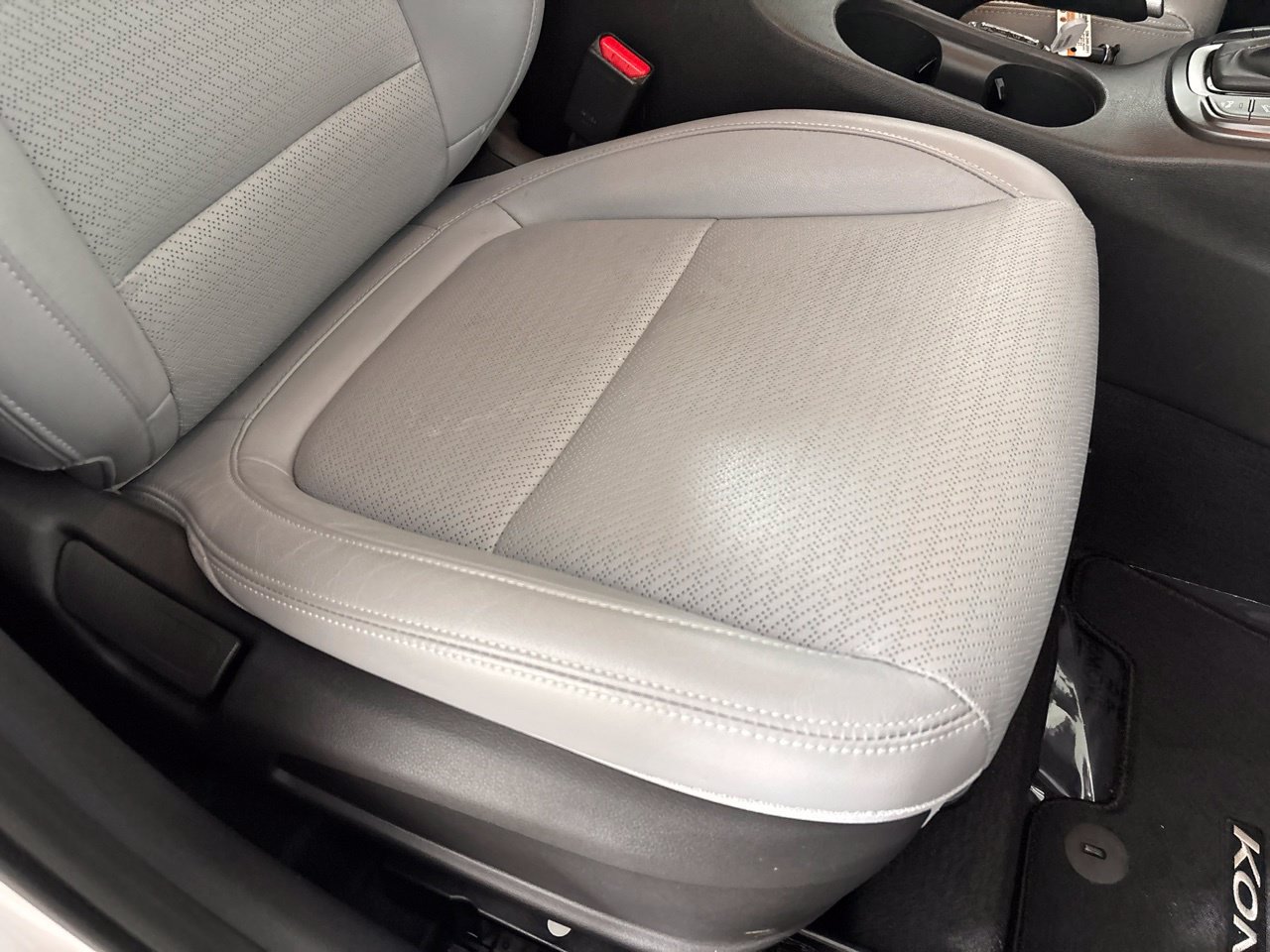 Used 2019 Hyundai Kona Ultimate FWD image 31