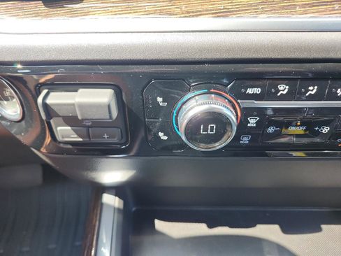 New 2026 GMC Sierra 1500 Elevation w/ Elevation Premium Package image 19