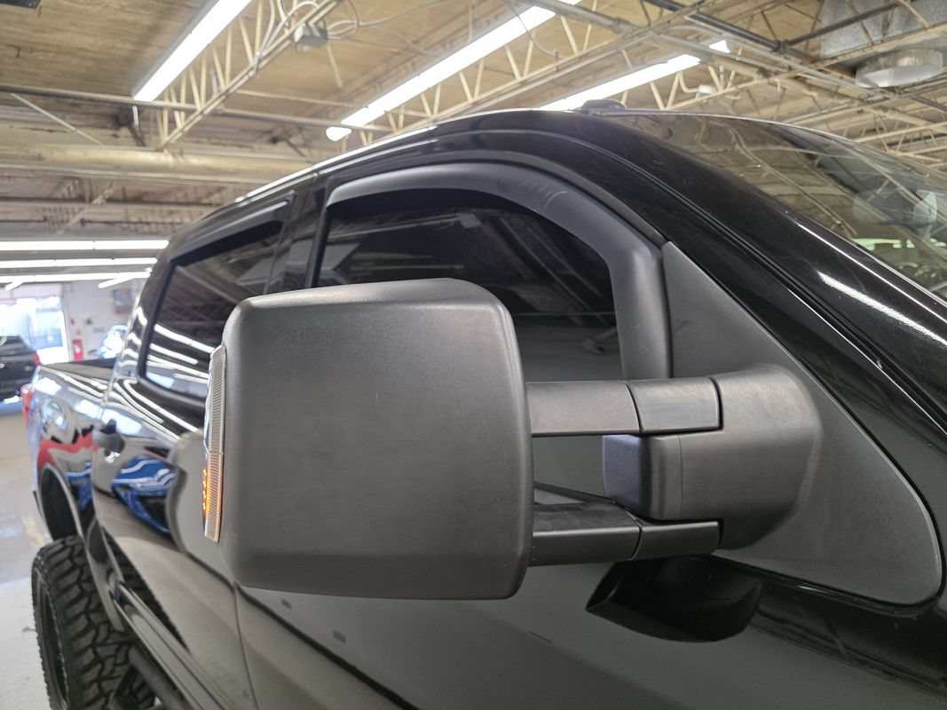 Used 2012 Toyota Tundra 4x4 CrewMax w/ SR5 Pkg image 40