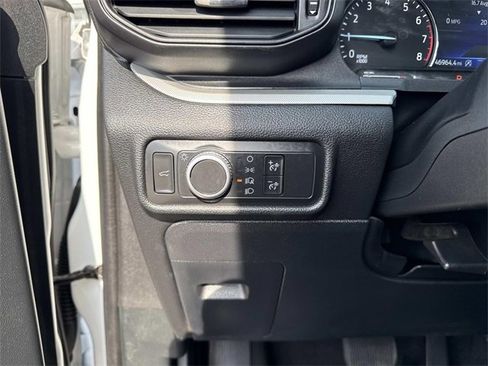 Used 2020 Ford Explorer XLT w/ Class III Trailer Tow Package image 28