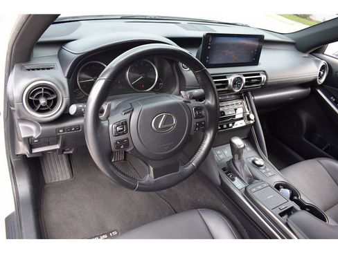Used 2021 Lexus IS 300 w/ Comfort Package image 19
