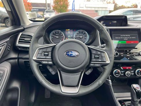 Used 2022 Subaru Forester Touring image 14