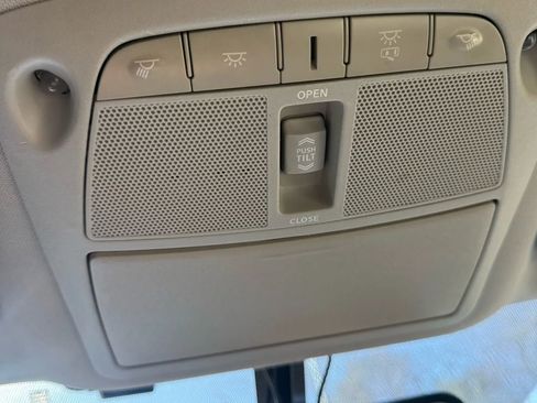 Used 2015 Nissan Murano Platinum w/ Platinum Technology Package image 24