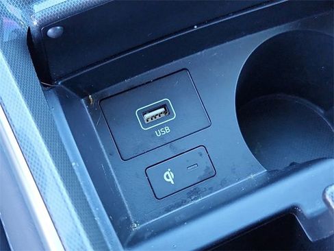 Used 2023 Hyundai Santa Fe Calligraphy image 23