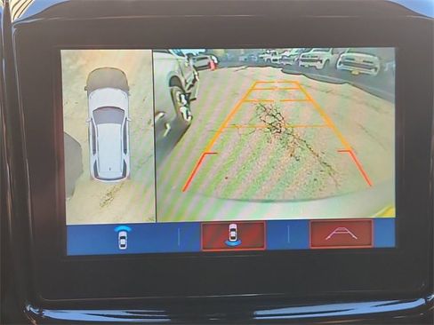 Used 2018 Chevrolet Traverse LT image 15