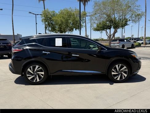 Used 2016 Nissan Murano Platinum w/ Platinum Technology Package FWD image 8
