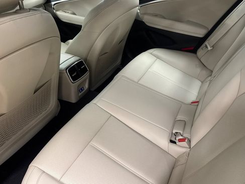 New 2026 Genesis G70 2.5T AWD/4WD image 12