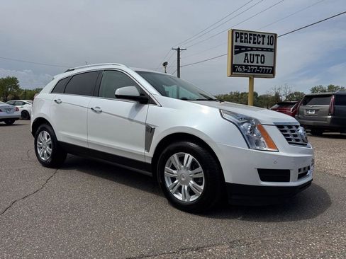 Used 2015 Cadillac SRX Luxury AWD/4WD image 2