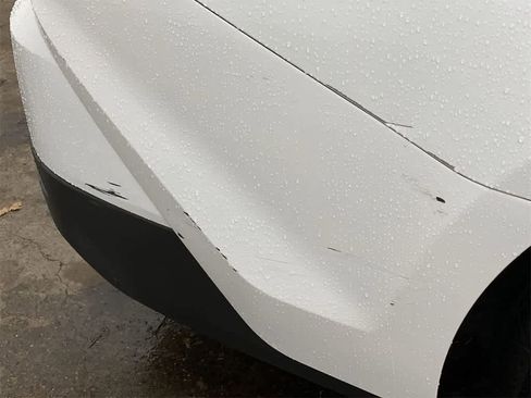 Used 2025 Toyota Camry LE image 33