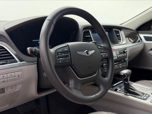 Used 2018 Genesis G80 3.8 RWD image 24