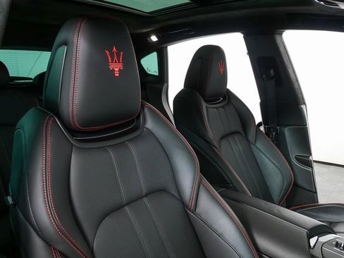 Used 2022 Maserati Levante Modena S image 24