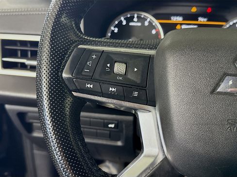 Used 2022 Mitsubishi Outlander SE image 14