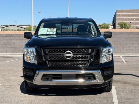 Certified 2023 Nissan Titan SV RWD image 10