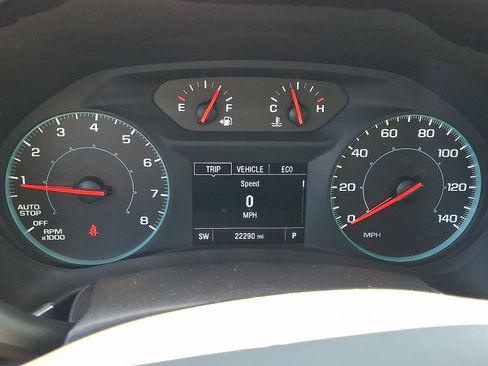 Used 2024 Chevrolet Equinox LS AWD/4WD image 23