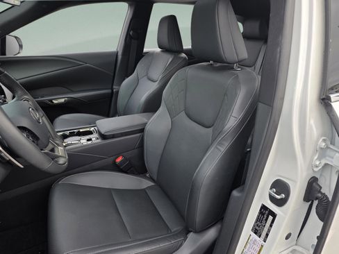 Certified 2025 Lexus RX 350h image 12