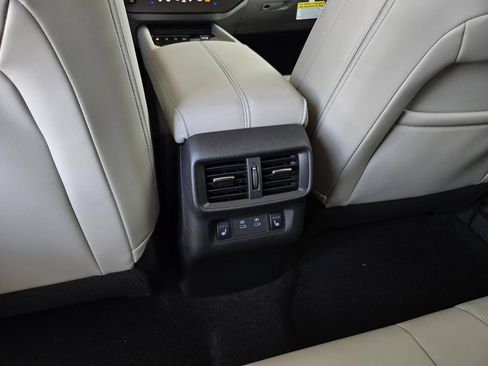 New 2026 Nissan Murano Platinum AWD/4WD image 15