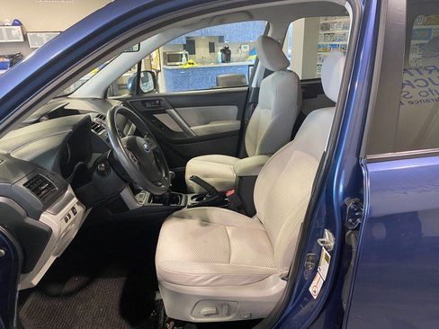 Used 2014 Subaru Forester 2.5i Premium image 12