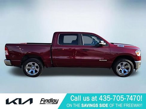 Used 2022 RAM 1500 Big Horn AWD/4WD image 3