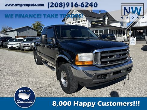 Used 2001 Ford F250 Lariat image 1