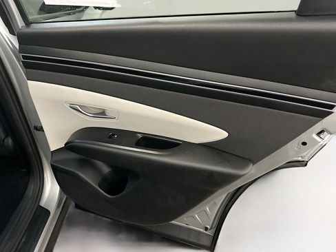 Used 2023 Hyundai Tucson SEL w/ Convenience Package image 32