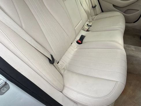 Used 2018 Mercedes-Benz E 300 image 23