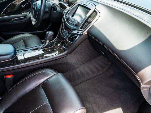Used 2014 Buick LaCrosse Leather w/ Driver Confidence Package FWD image 29