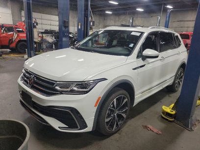 Used 2022 Volkswagen Tiguan SEL R-Line