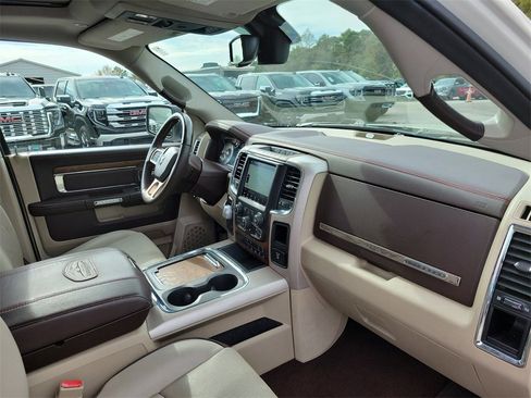 Used 2018 RAM 1500 Laramie Longhorn w/ Longhorn Southfork Package image 47