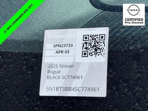 Certified 2025 Nissan Rogue SV image 30