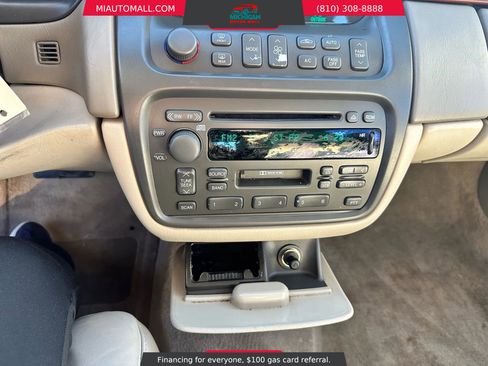 Used 2003 Cadillac De Ville Sedan FWD image 13
