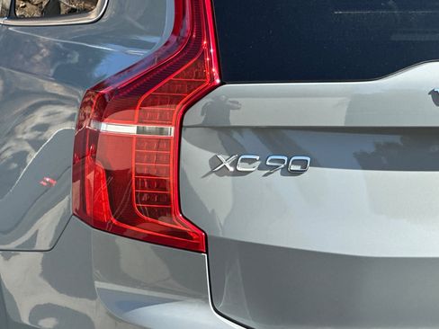 Certified 2024 Volvo XC90 T8 Plus w/ Protection Package Premier AWD/4WD image 35