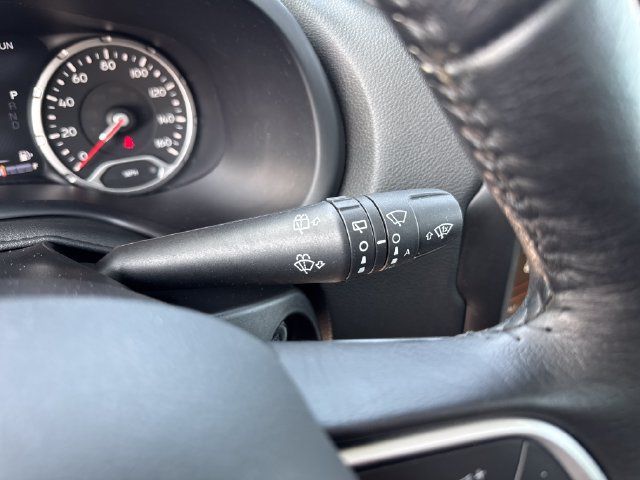 Used 2023 Jeep Renegade Limited w/ Sun/Sound Group AWD/4WD image 39