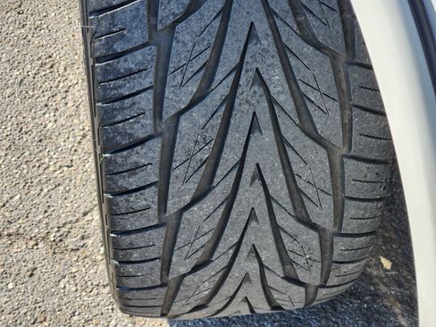 Used 2023 Ford F150 Lariat w/ Equipment Group 502A High AWD/4WD image 11