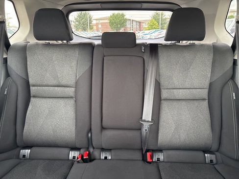 Used 2024 Nissan Rogue SV image 38