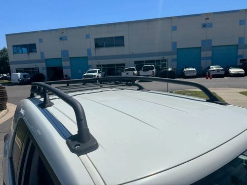 Used 2012 Toyota FJ Cruiser 4WD w/ Upgrade Pkg image 17