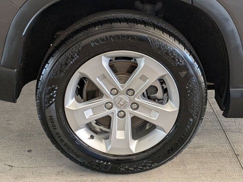 Certified 2023 Honda Pilot LX image 23