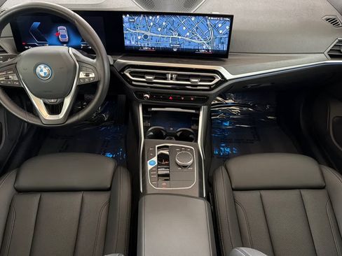 Used 2023 BMW i4 eDrive35 w/ Premium Package RWD image 3