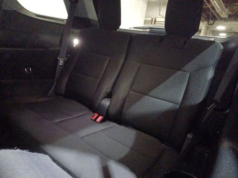 Used 2020 Ford Explorer XLT w/ Comfort Package image 24