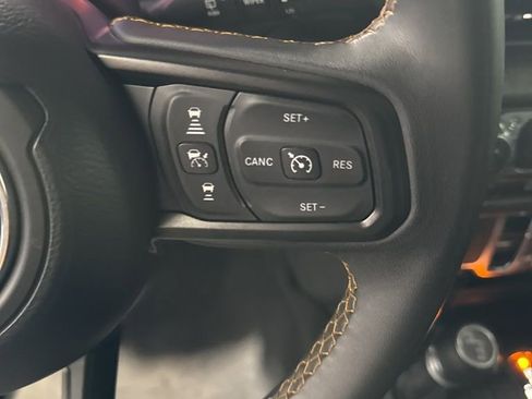 Used 2024 Jeep Wrangler Sport S image 33