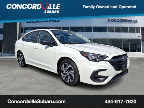 Used 2024 Subaru Legacy image 1