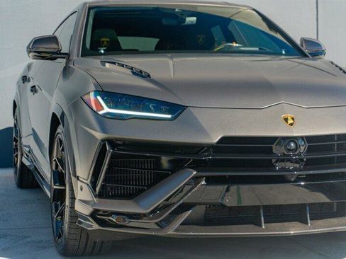 Used 2024 Lamborghini Urus Performante image 24